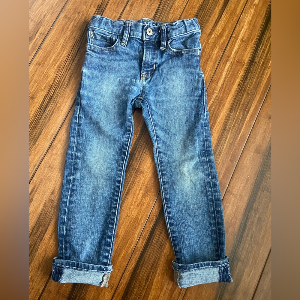 👶🏻Gap Skinny Jeans size 3T